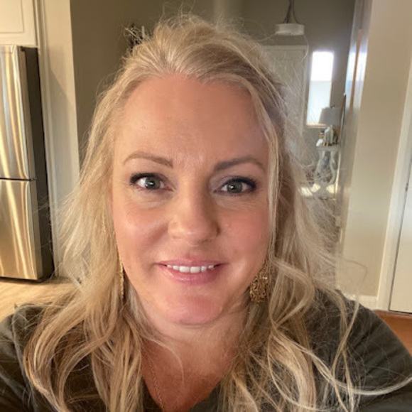 Meet your Posher, Cheryl - Picture 1 of 1